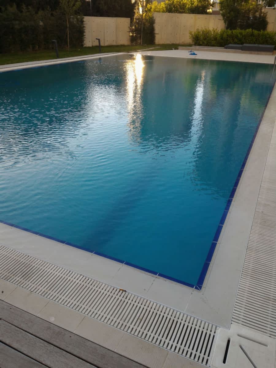 Mesa Sahil Sitesi Havuzu